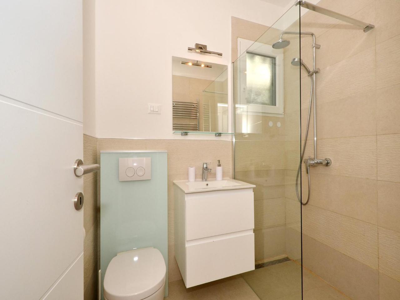 Apartments Nera Podstrana Ngoại thất bức ảnh