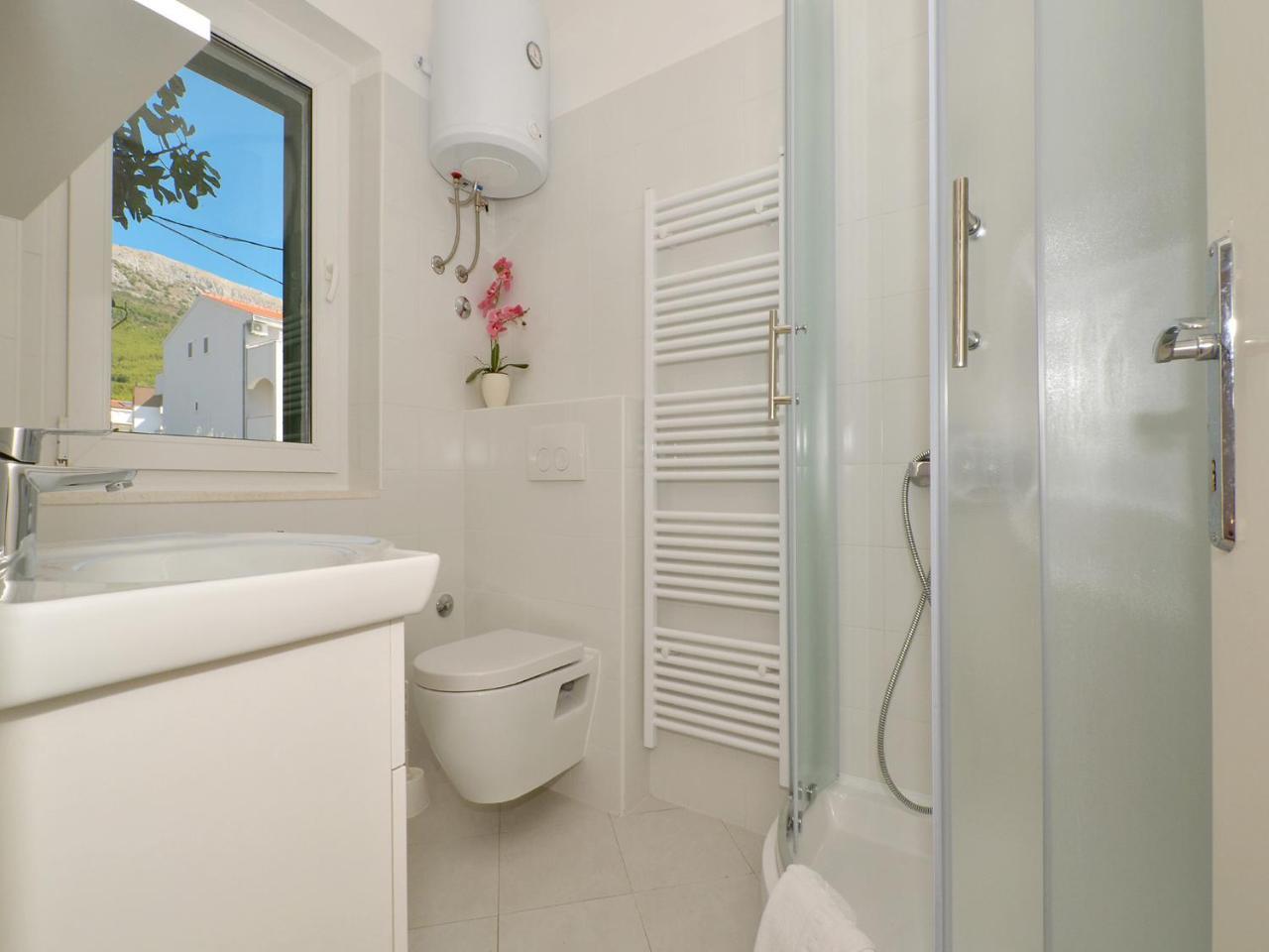 Apartments Nera Podstrana Ngoại thất bức ảnh