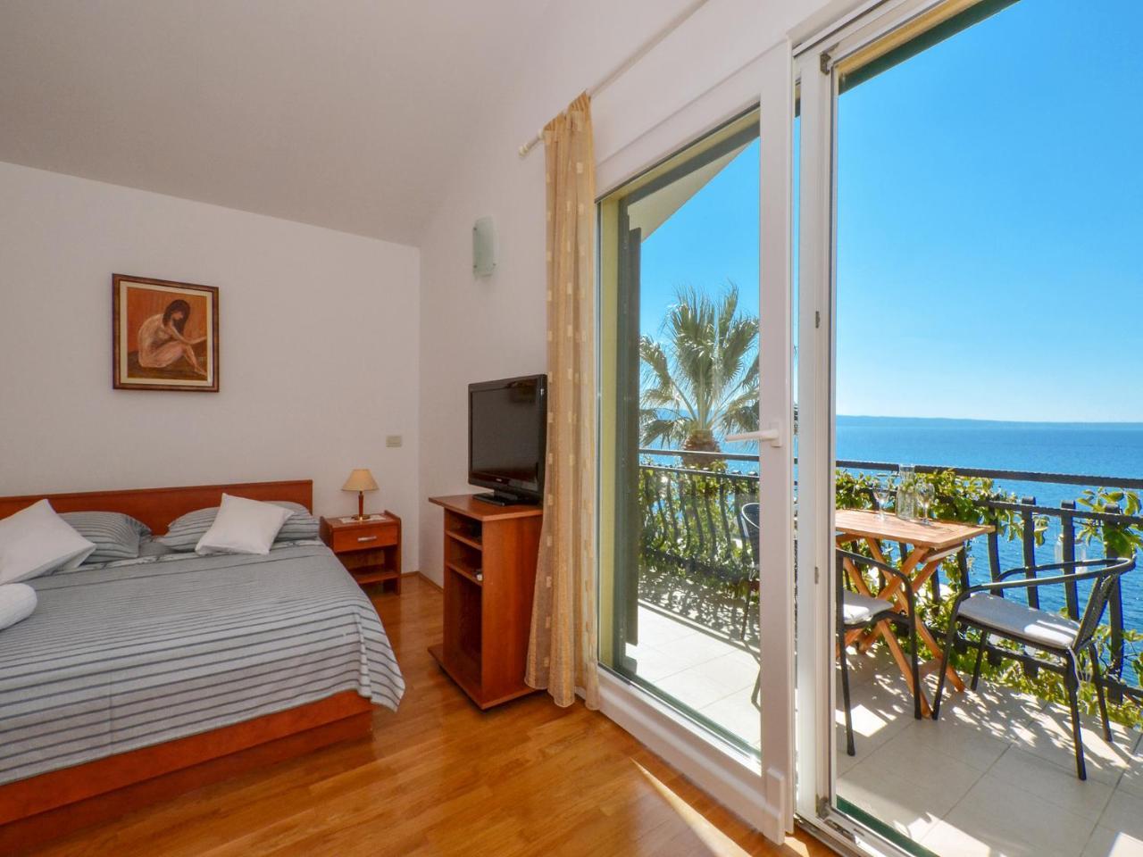 Apartments Nera Podstrana Ngoại thất bức ảnh
