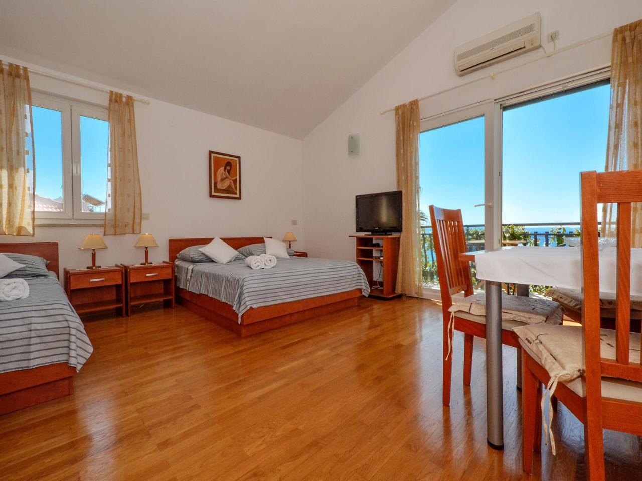 Apartments Nera Podstrana Ngoại thất bức ảnh