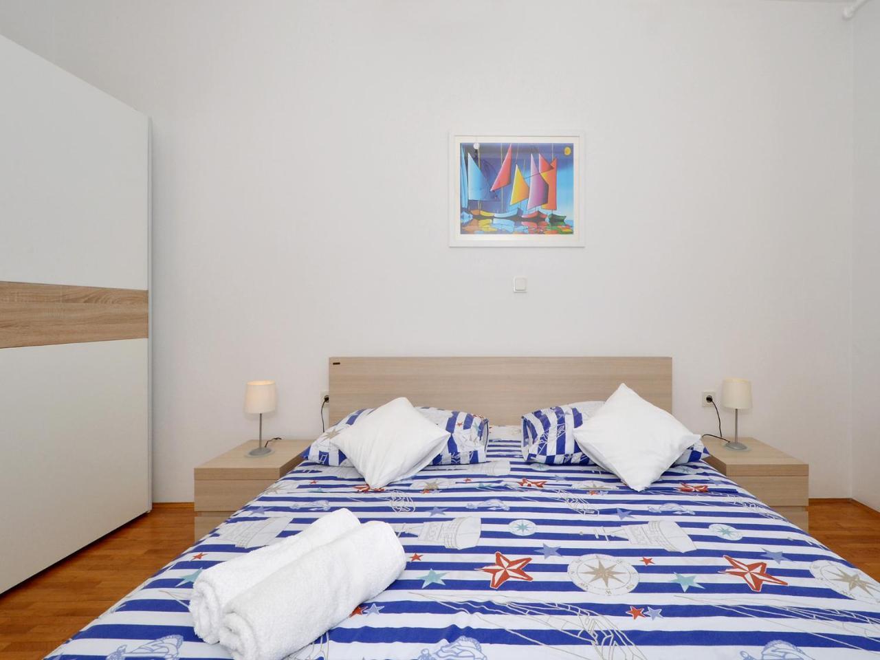 Apartments Nera Podstrana Ngoại thất bức ảnh