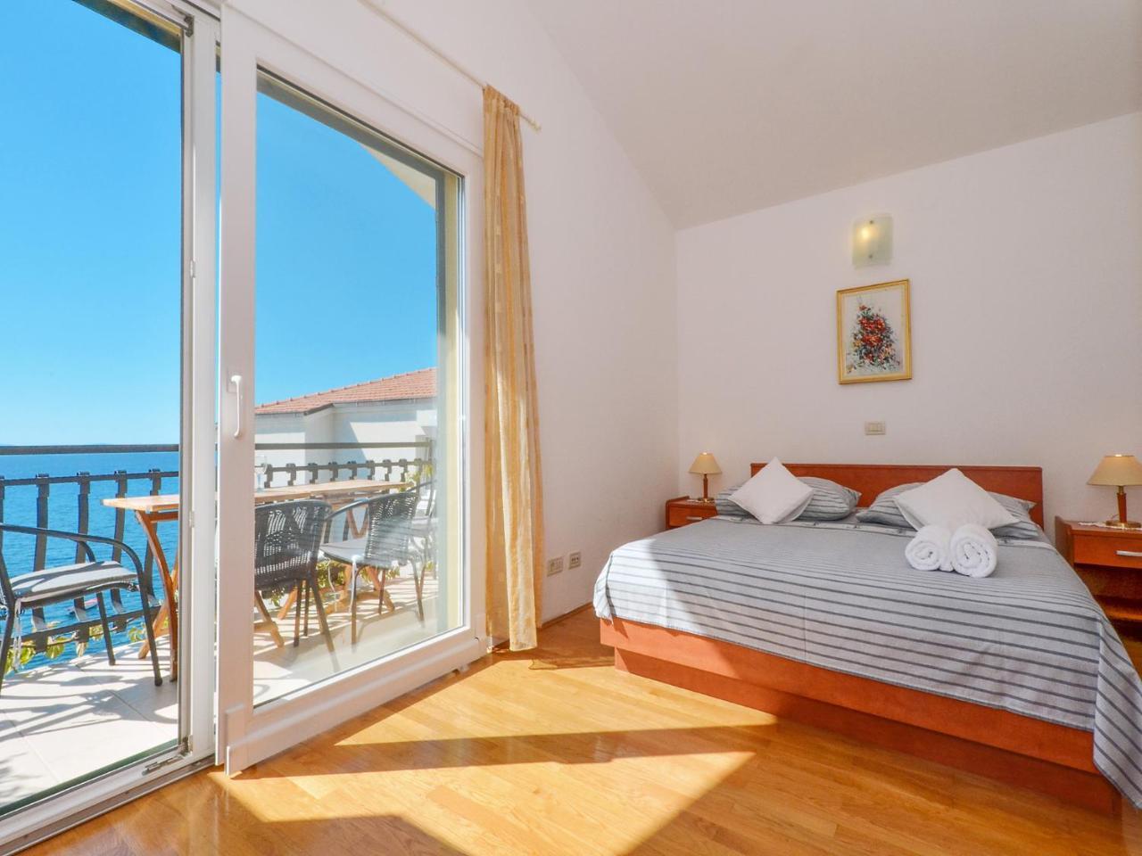 Apartments Nera Podstrana Ngoại thất bức ảnh